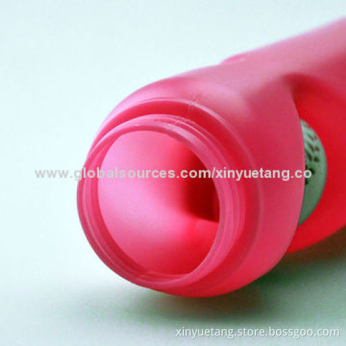 750mL PP Material Red Plastic Water Bottle, Made in China, Measures 7.5 x 26.5cm